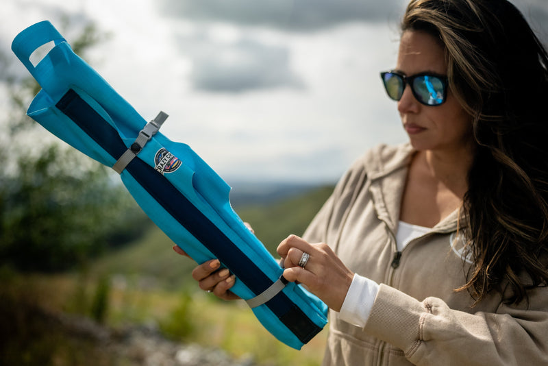 Load image into Gallery viewer, Crazy Creek AirCliner, ergonomic design for compact outdoor comfort.