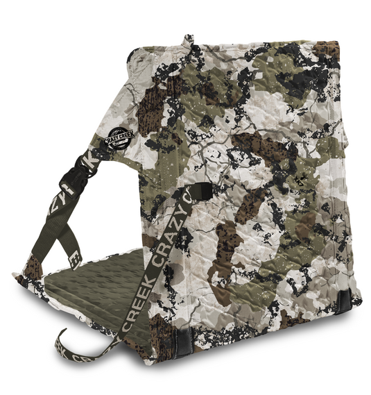 Crazy Creek King’s Camo XK7 HEX 2.0 Original Chair, camouflaged ultralight chair for fishing.