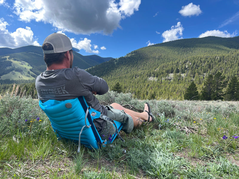 Load image into Gallery viewer, Crazy Creek AirCliner, compact roll-up design for ultralight backpacking trips.
