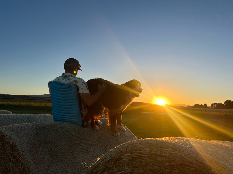 Load image into Gallery viewer, Crazy Creek AirCliner, weatherproof inflatable chair for versatile outdoor activities.
